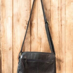 Classic Black Leather Men's Messenger Bag